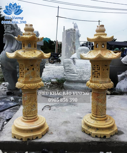 Đèn đá - 011